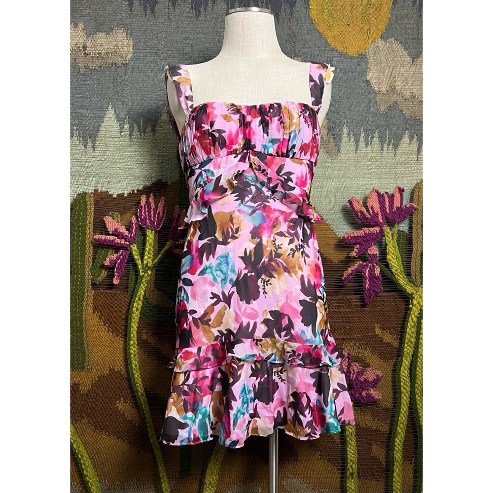 Saloni Chandra Georgette Dress 6 - Picture 11 of 16